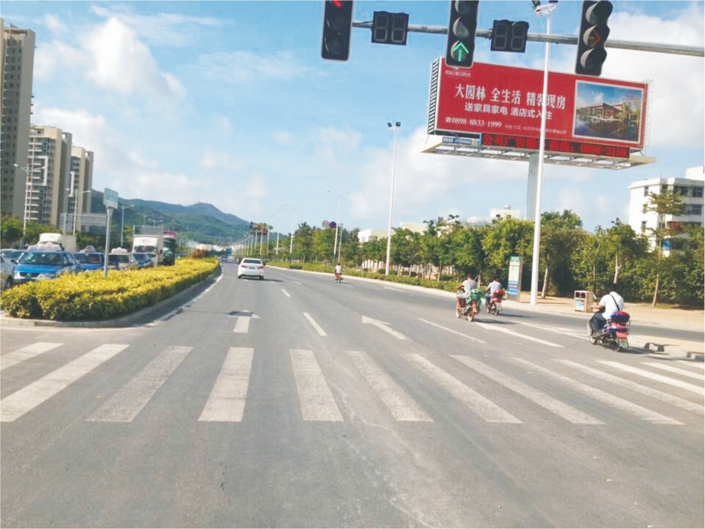 三亞荔枝溝高速公路出口路工程1.jpg